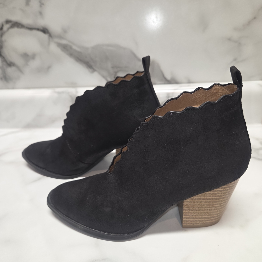 Qupid Black Ankle Booties with Tan Heel